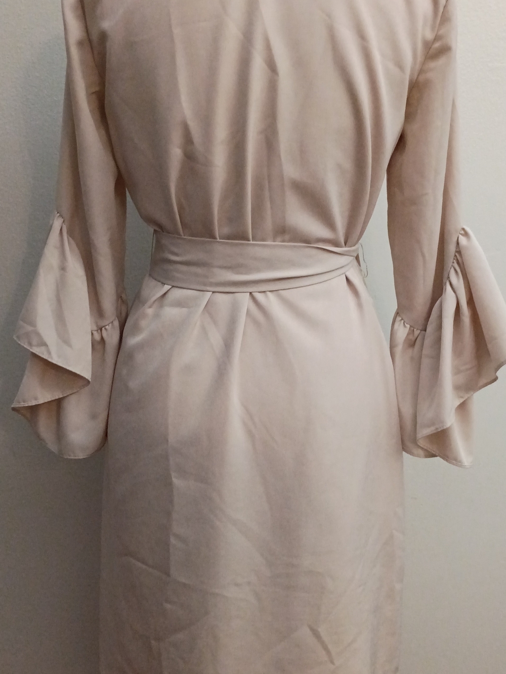 ANTONIO MELANI Cream Ruffle-Sleeve Belted Midi Dress - Picture 2 of 4